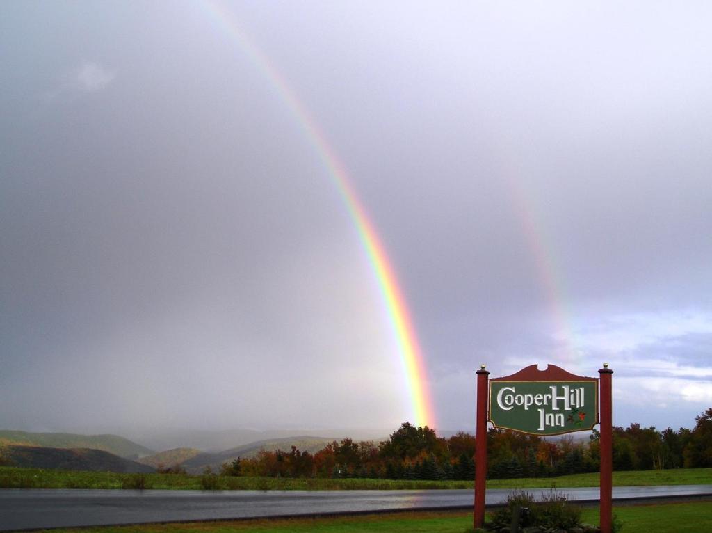 Cooper Hill Inn East Dover Екстер'єр фото